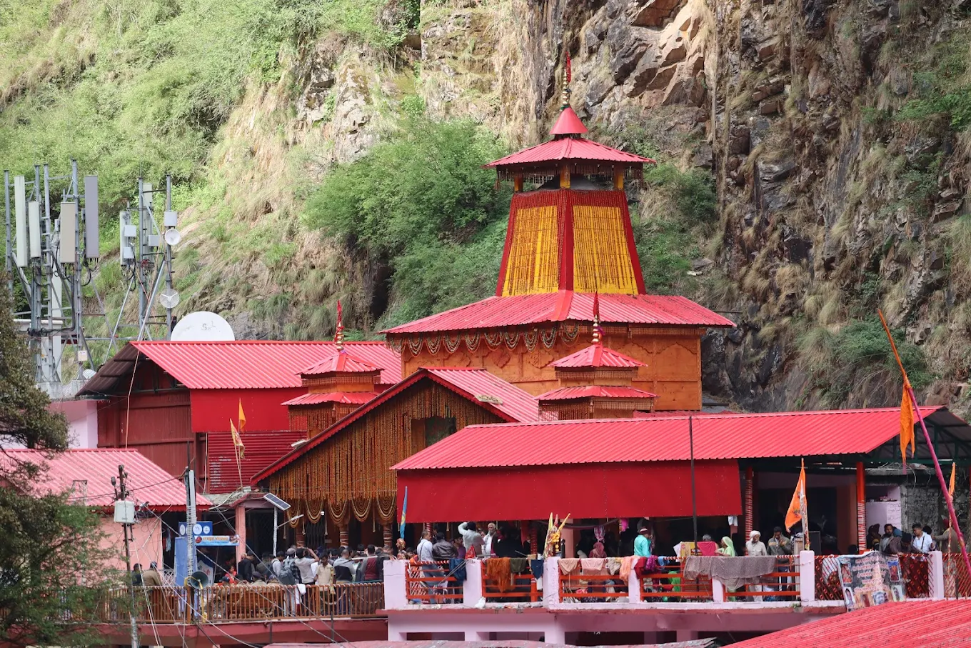Yamunotri-Temple-img Yamunotri-Temple-img